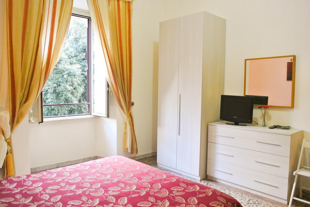 Guest House Hellokitty Roma Habitación foto